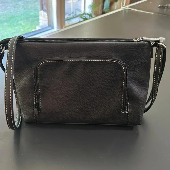 Koltov Ruby Crossbody Black 3 inside compartments an out side zipper pocket EUC - Picture 4 of 8